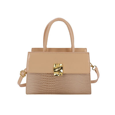 2023 Direct Casual Tote for Women 큰 가죽 핸드백과 디자이너 어깨 가방